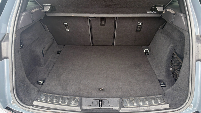 Land Rover Range Rover Evoque 2.0 D200 R-Dynamic SE 5dr Auto Diesel Hatchback